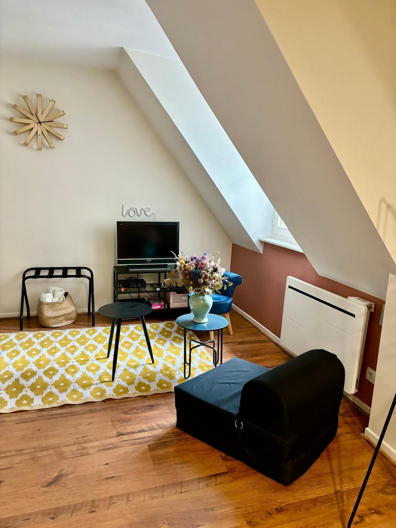 Fleure De Ly / Superb Studio Flat In Old Town Metz Extérieur photo